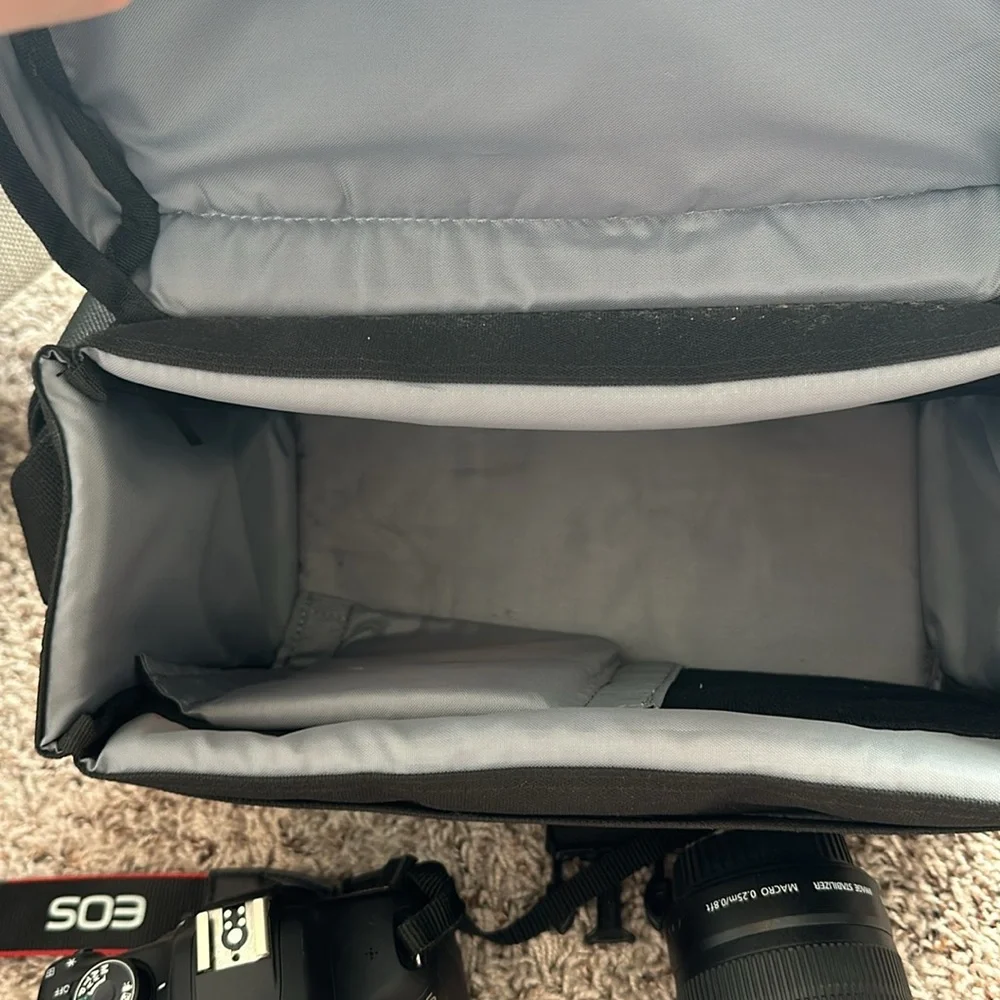 Canon EOS Rebel T5 Black Camera Set - Picture 7 of 10